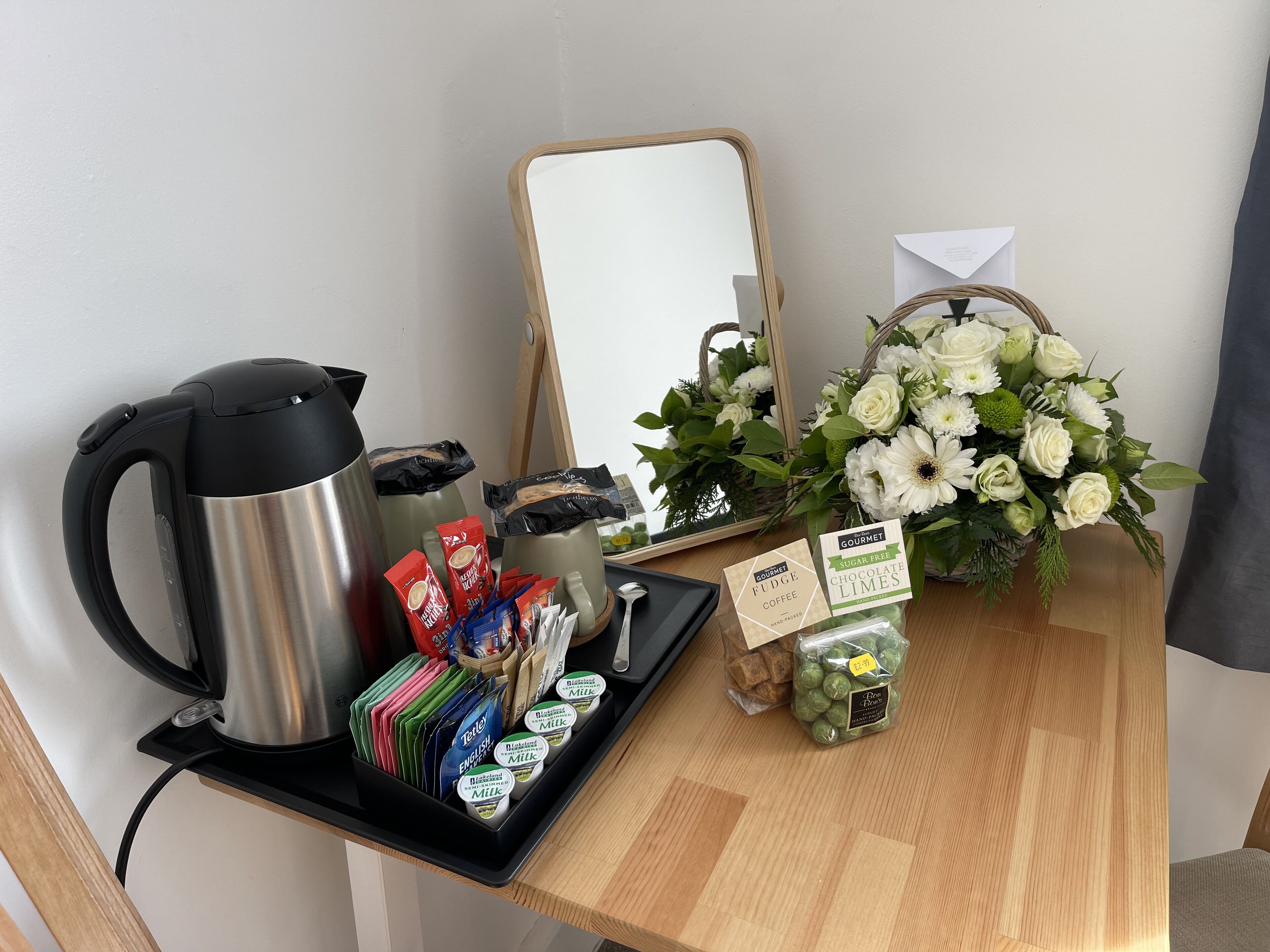 Kaffee und/oder Kaffeemaschine
