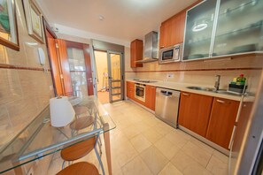 Fridge, microwave, oven, dishwasher