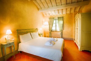 Apartment | 1 bedroom, in-room safe, free cribs/infant beds, free WiFi - Farmhouse in Castiglion Fibocchi (Castiglion Fibocchi)