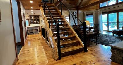 The Lake House on Otisco Lake, stunning family getaway