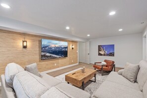 TV, fireplace, offices - Heber Getaway | Hot Tub | Pet-Friendly | Game Room (Heber City)