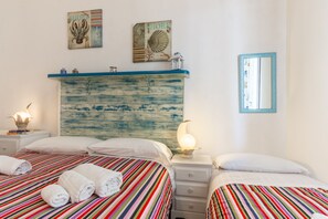 Classic Apartment | 1 bedroom, iron/ironing board, bed sheets - Casa Teti (Ragusa)