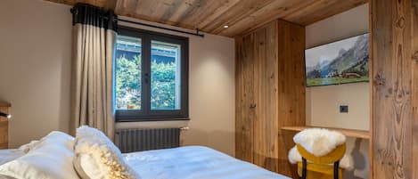 4 chambres, Wi-Fi gratuit, draps fournis