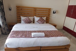 Premium Room, 1 Bedroom, Mountain View | Iron/ironing board, free WiFi - Him Hilton Luxury Hotel (Krishangarh)