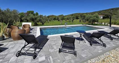Olive Garden Paradise with Swimming pool
