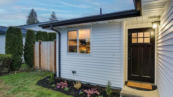 Nhà (2 Bedrooms) | Nội thất