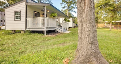Peaceful Montgomery Vacation Rental w/ Porch!