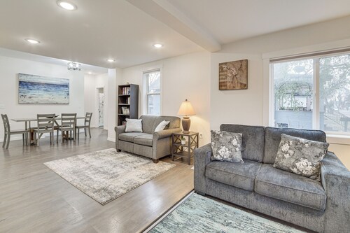 Dog-friendly Home < 1 Mi to Downtown Fargo!