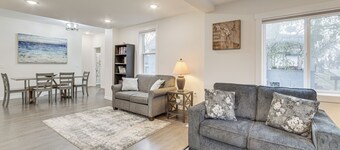 Dog-friendly Home < 1 Mi to Downtown Fargo!