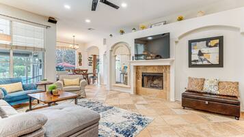 House (3 Bedrooms) | Interior