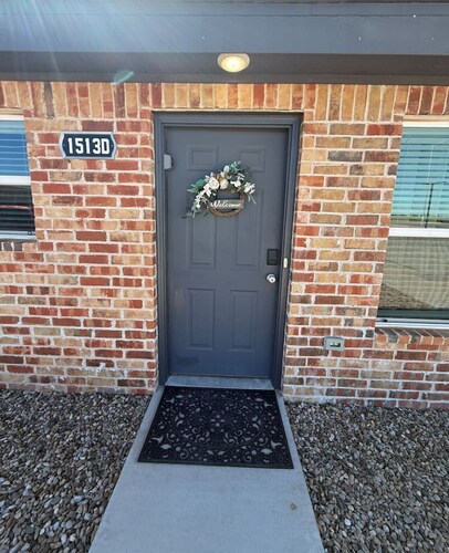 All Brand New! Charming and Cozy Apartment