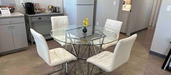 All Brand New! Charming and Cozy Apartment