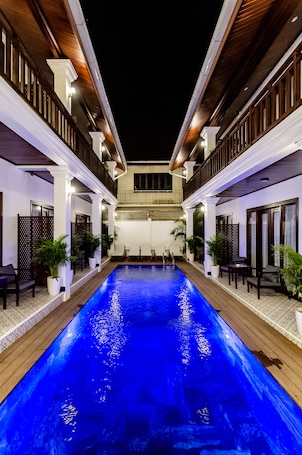 Outdoor pool. Cozy An Boutique Hotel Luangprabang