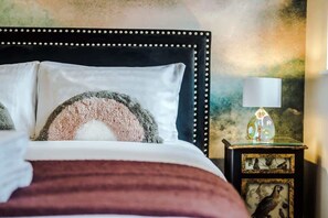 3 bedrooms, iron/ironing board, WiFi, bed sheets - Host & Stay | The Pilgrim Coach House II (Liverpool)