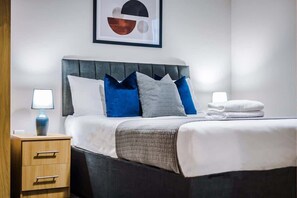 1 bedroom, iron/ironing board, WiFi, bed sheets - Host & Stay | Ropewalks Apt (Liverpool)