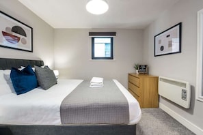 1 bedroom, iron/ironing board, WiFi, bed sheets - Host & Stay | Ropewalks Apt (Liverpool)