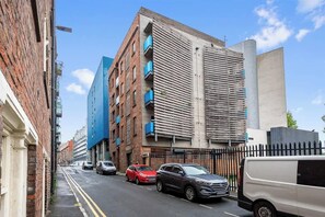 Exterior - Host & Stay | Preston's Rooftop Apt (Liverpool)