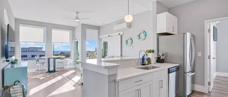 Micro-ondas, fogão, cooktop, lava-louças