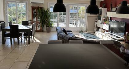 Great villa for Olympic Games 2024 2400 Sft near Paris