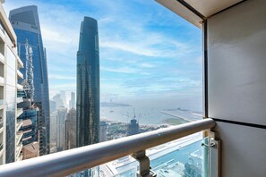 全景公寓 | 露台/庭院
