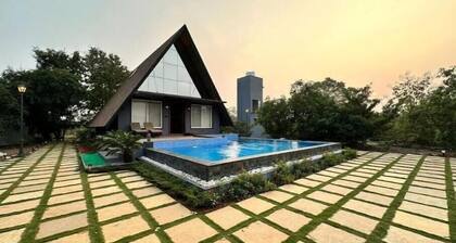 3BHK W/Pool Teakwood Villa By Gemstone Hospitality
