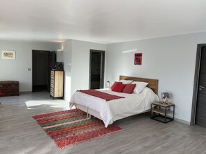 4 habitaciones y caja de seguridad en la habitación