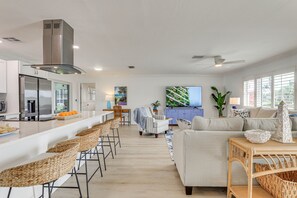 ハウス (3 Bedrooms) | 専用キッチン | 電子レンジ、オーブン、コンロ、食器洗い機