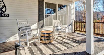 Kyle's Place is a relaxing retreat in close proximity to Smith Mountain Lake.