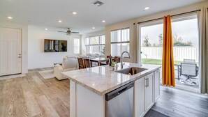 Nhà (3 Bedrooms) | Nội thất