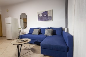 Living area - Palm Beach Sea View Apt by TrulyCyprus (Limassol)
