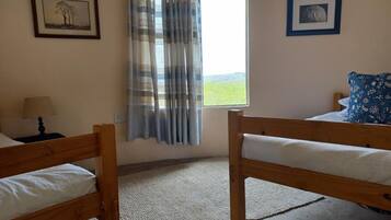 2 chambres, draps fournis