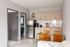 Interior - Mi Casita Apartment T1- 1BR 1BA 5 min 2 Palm Beach (Noord)