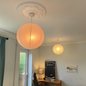 House | Interior - Private Entire House - 3 Bedrooms, Garden, Parking (Brighton)