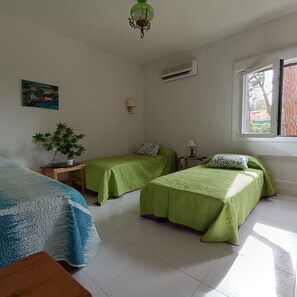 4 bedrooms, WiFi, bed sheets - Hogar en Espacio Verde Tranquilo y con Areas Compartidas de Disfrute (Soto de Viñuelas)