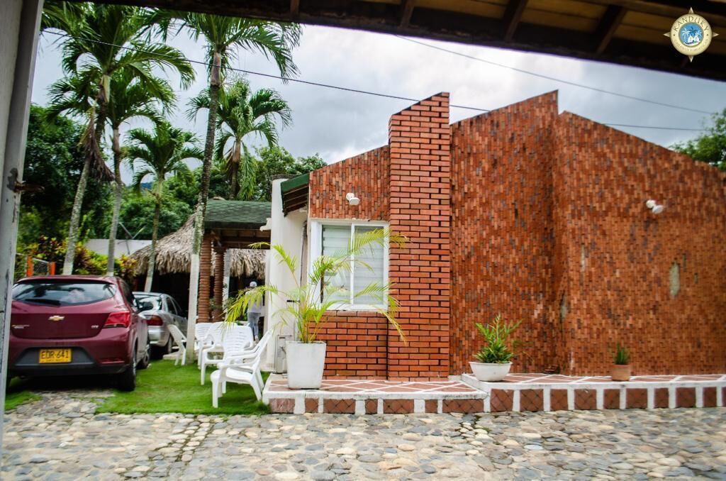 Fachada da propriedade