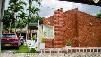 Fachada da propriedade