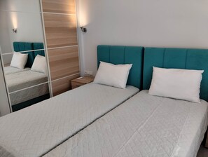 2 bedrooms, iron/ironing board, free WiFi, bed sheets - Enjoy a tailor-made holiday that leaves nothing to be desired. (Rethymno)