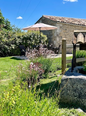 Fachada de la propiedad. Les Girauderies Chambres d'Hotes