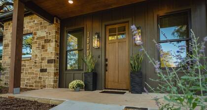 New & Downtown! The Bear Claw