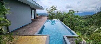 Villa with Stunning Isla Tortuga Ocean View, Near Curu Park & Ferry in Blue Zone