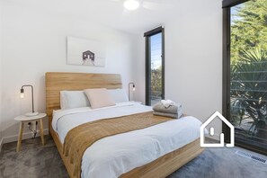 4 camere, ferro/asse da stiro, Wi-Fi gratuito, lenzuola