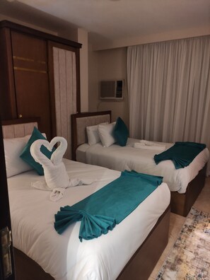 4 Schlafzimmer, Bügeleisen/Bügelbrett, WLAN, Bettwäsche