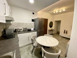 Superior Apartment | Private kitchen