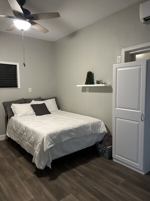 1 bedroom, iron/ironing board, travel crib, free WiFi