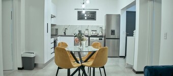 Medon Luxury Suites with power back up
