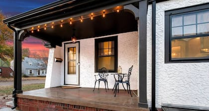 This house is a 3 bedroom(s), 2 bathrooms, located in Wichita, KS.