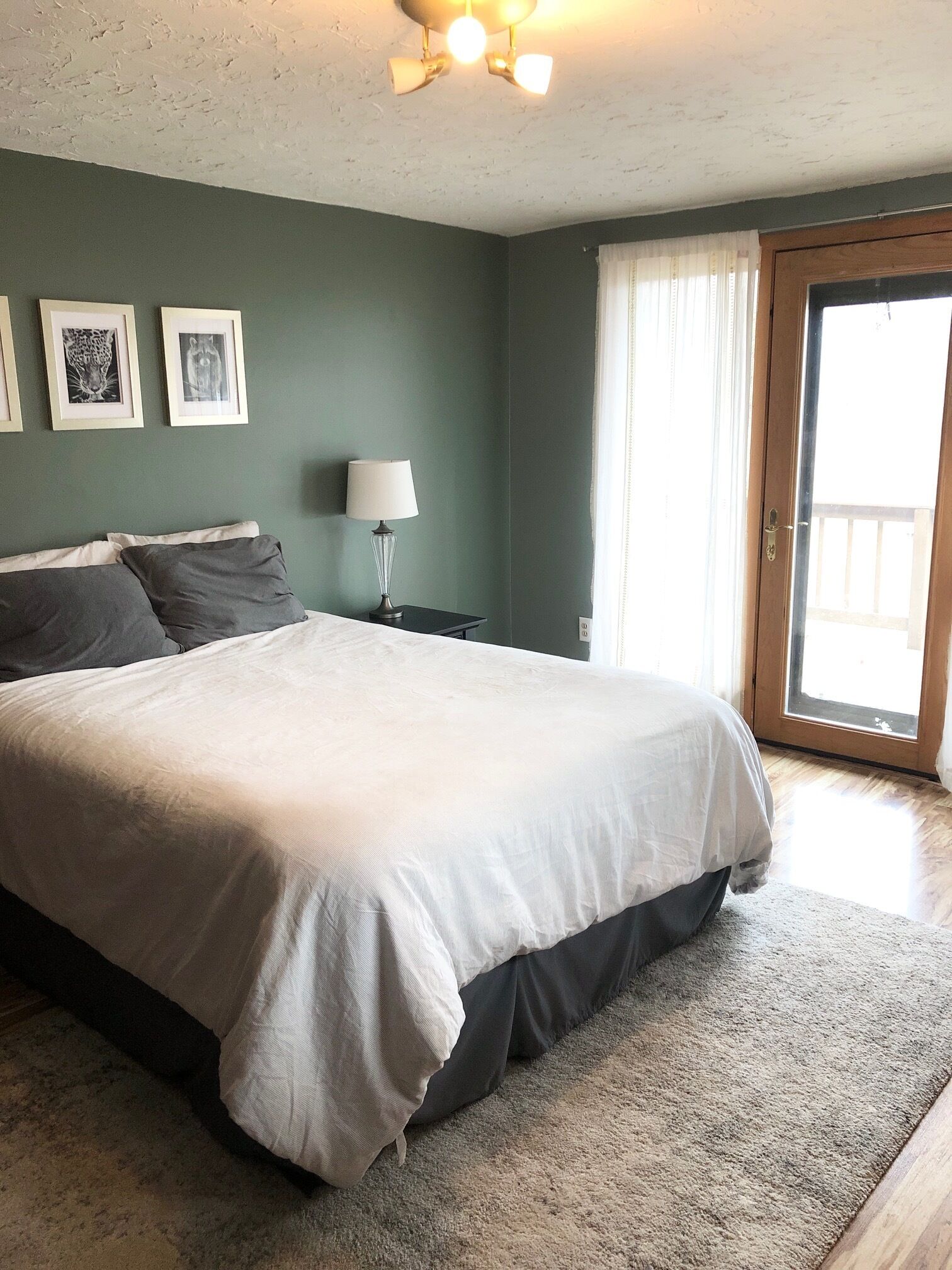 3 habitaciones y ropa de cama 