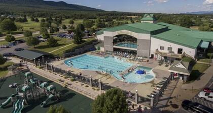 Woodstone Massanutten Fun on the Mountains! 2 bed + 2 bath Condo!