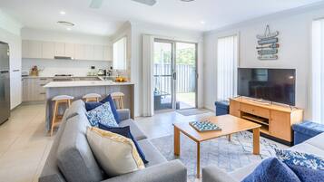 TV, ping pong, books