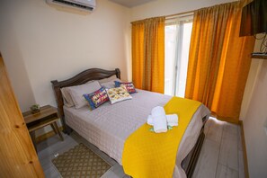 3 Schlafzimmer, Bügeleisen/Bügelbrett, WLAN, Bettwäsche